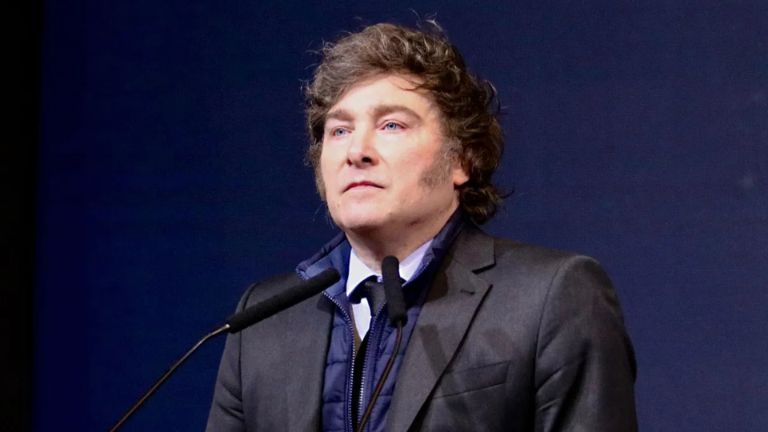 Milei hablará por cadena nacional el 1 de marzo; decreto fija horario de 20.55 a 23.30